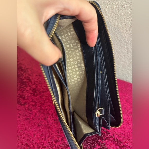 KATE SPADE 💙 Navy Blue & White Checkered Wallet and Wristlet ⭐️ Like NEW - Picture 6 of 12